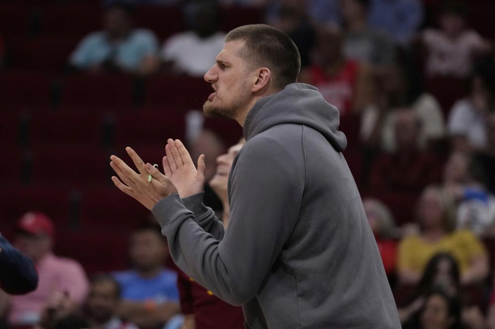 变战术为球 变战术为球