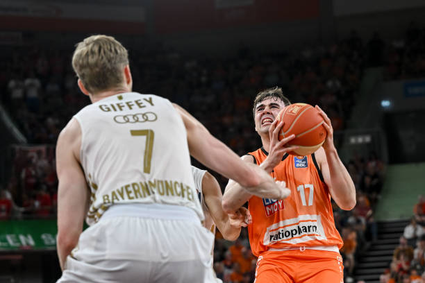 某种程度上 某种程度上