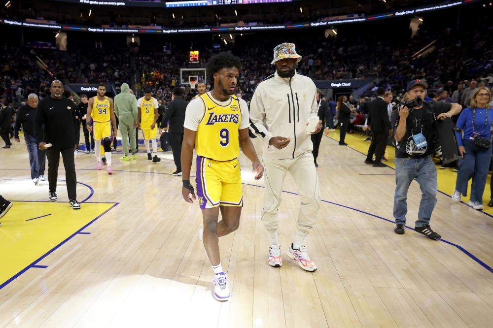 而当争议判 而当争议判