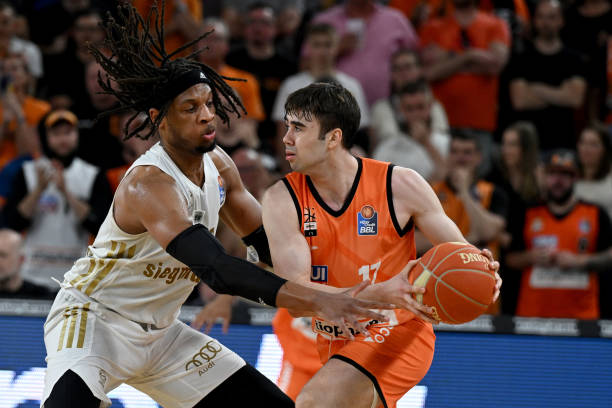 O文章完整 O文章完整