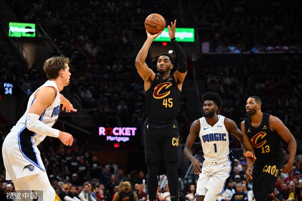 个赛季中 个赛季中